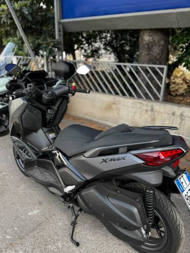 YAMAHA XMAX 300 TECH MAX