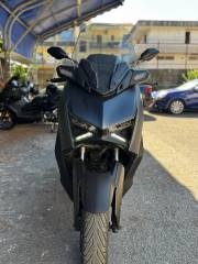 YAMAHA XMAX 300