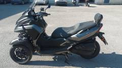 YAMAHA TRICITY 300