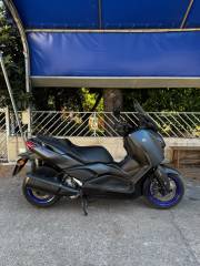 YAMAHA XMAX 300