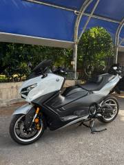 YAMAHA TMAX 560 TECH MAX