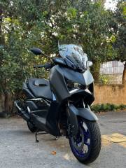 YAMAHA X-MAX 300