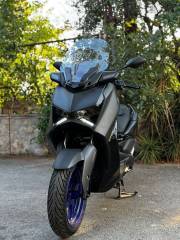 YAMAHA X-MAX 300