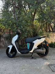 YAMAHA NEO'S DUAL BATTERY